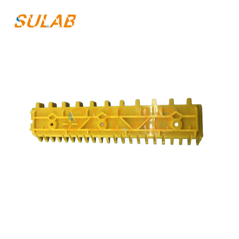 Yellow Plastic Step Demarcation Strip Escalator Spare Parts SCS 319900 319901 319902