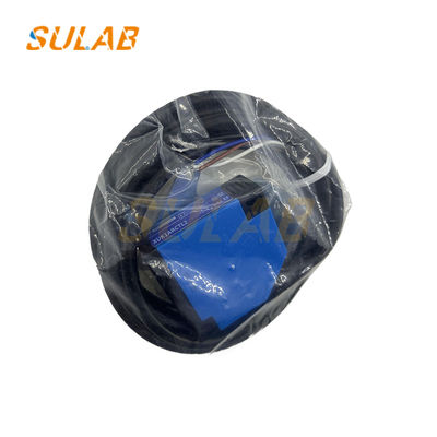 Schneider XUK1ARCTL2 Photoelectric Sensor with Reflex Detection System IP65 Protection and 7m Sensing Distance for Elevator Switch